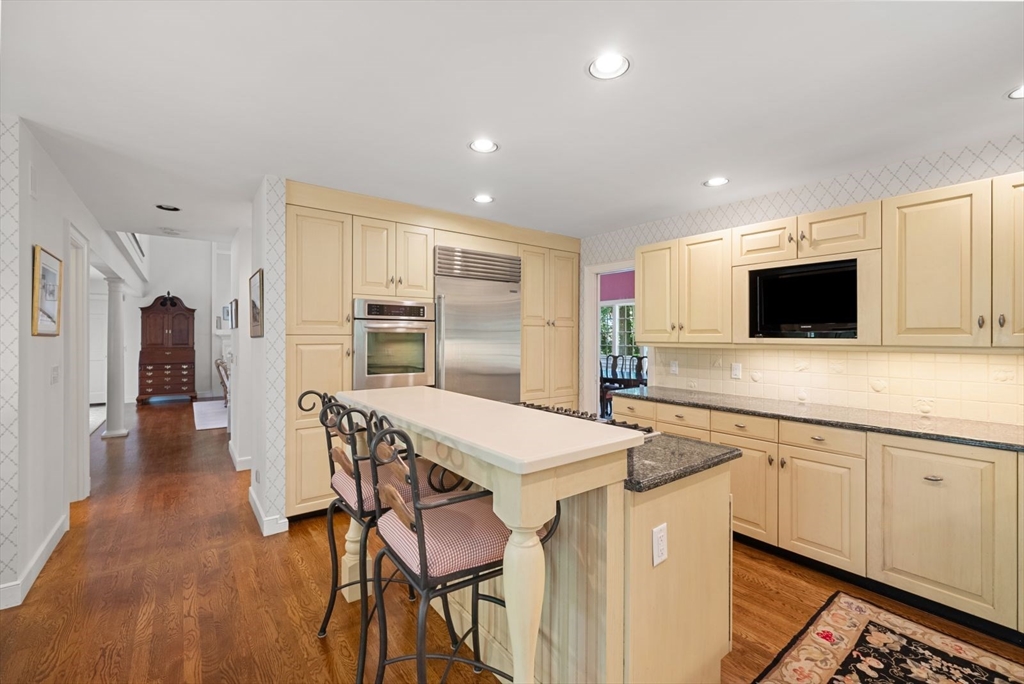 18 Phillips Pond Road, Unit 18 Natick, MA 01760 - Photo 3 of 37
