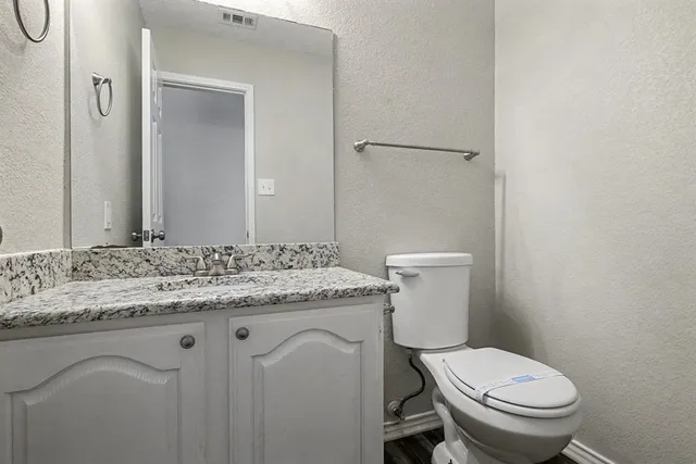 $290,000 | 1517 Rockdale Drive, Arlington, TX 76018