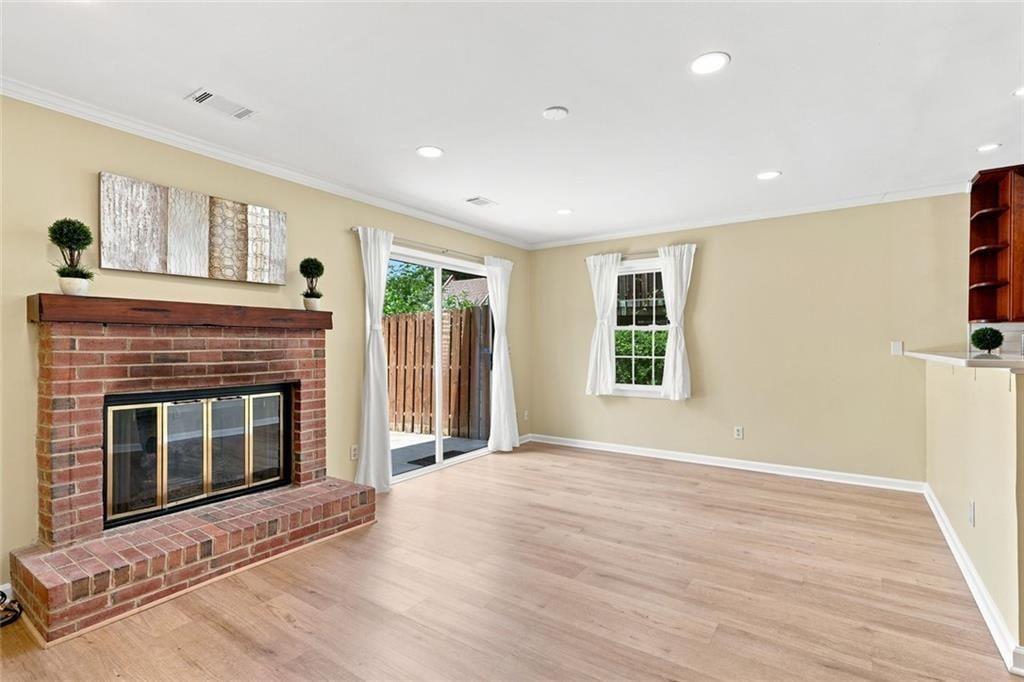 222 Forkner Drive, Unit 10 Decatur, GA 30030 - Photo 11 of 43 Gallery Image 11