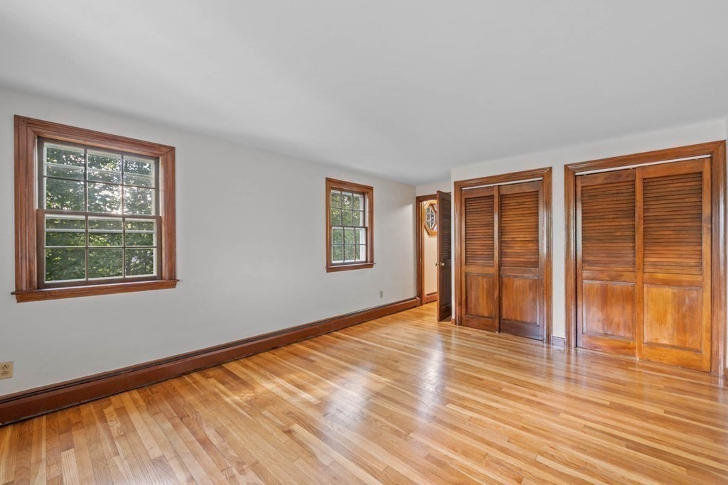 153 Gregory Island Road Hamilton, MA 01982 - Photo 16 of 37 Gallery Image 16