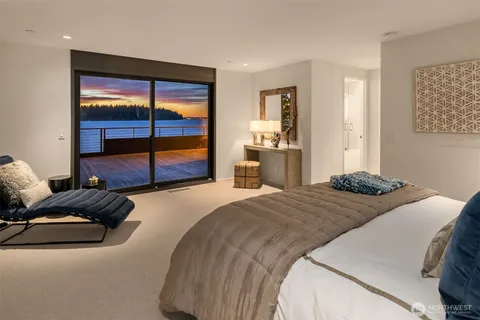 $16,500,000 | 7374 Southeast 71st Street, Mercer Island, WA 98040