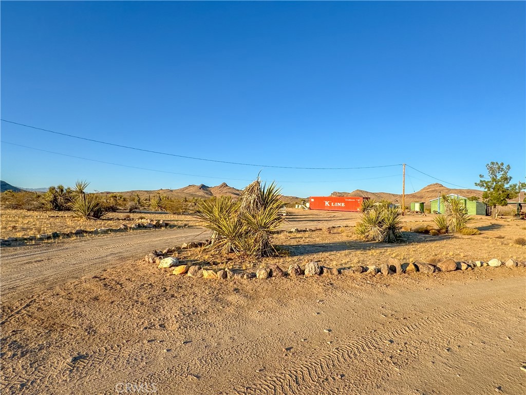 44080 Lanfair Road Essex, CA 92332 - Photo 8 of 56