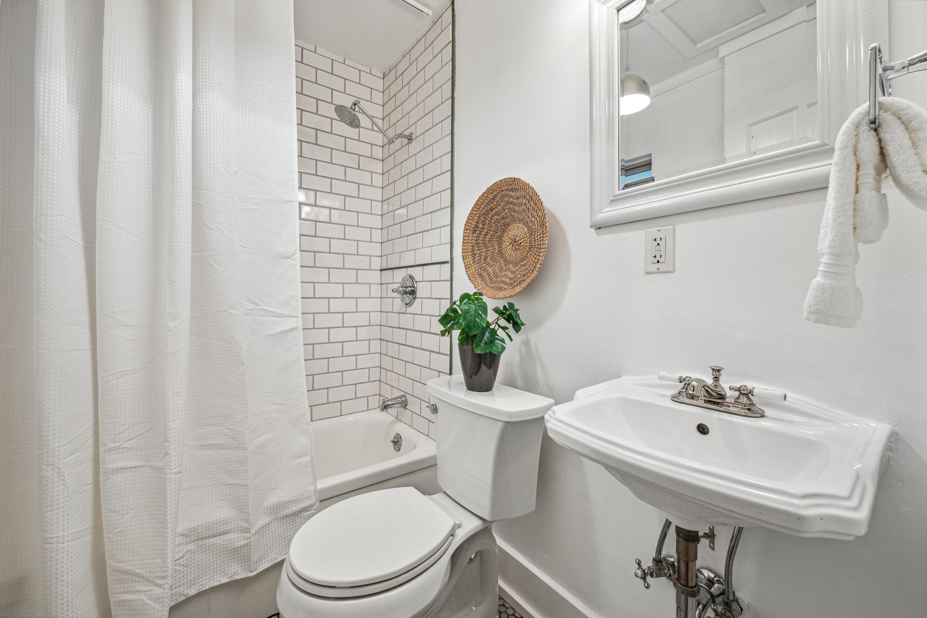 820 Perry Street Covington, KY 41011 - Photo 11 of 27
