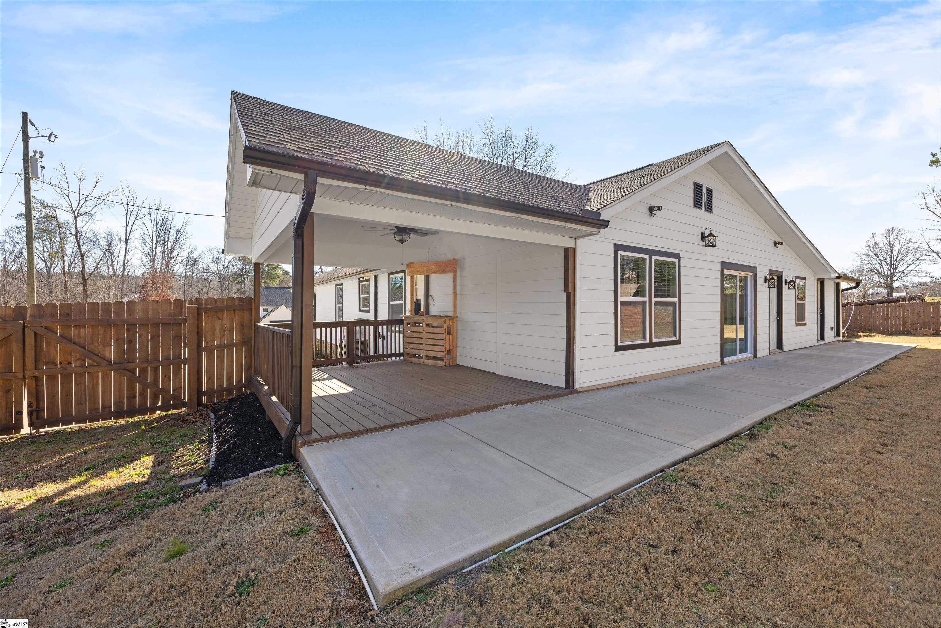 2016 Edwards Lake Road Greer, SC 29651 - Photo 33 of 49