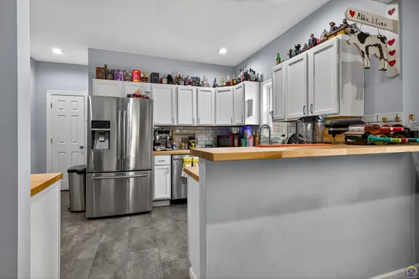 $179,900 | 625 New Jersey Avenue, Holton, KS 66436