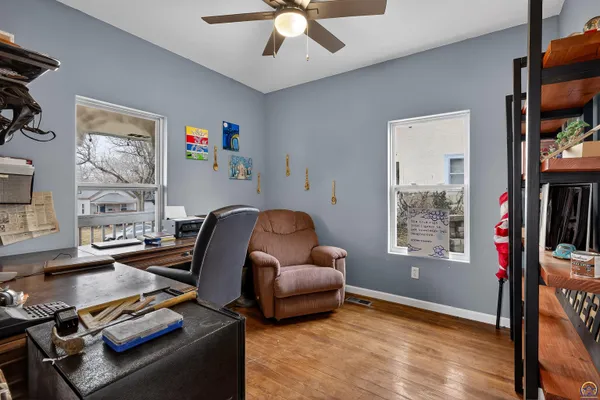 $179,900 | 625 New Jersey Avenue, Holton, KS 66436