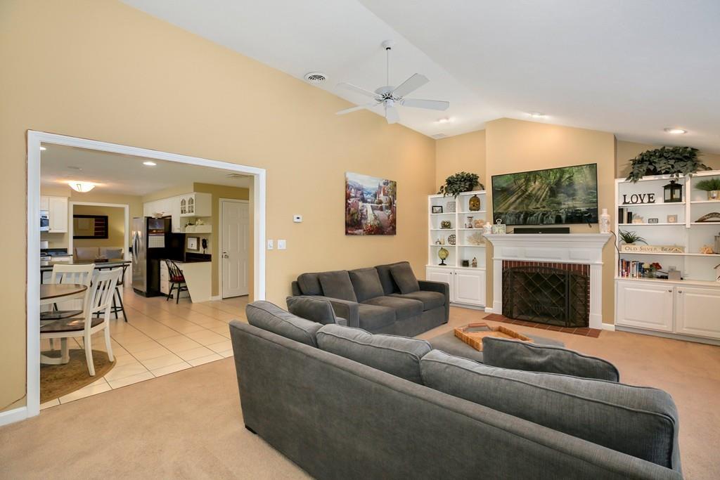 78 Sudbury Road Ashland, MA 01721 - Photo 5 of 42 Gallery Image 5