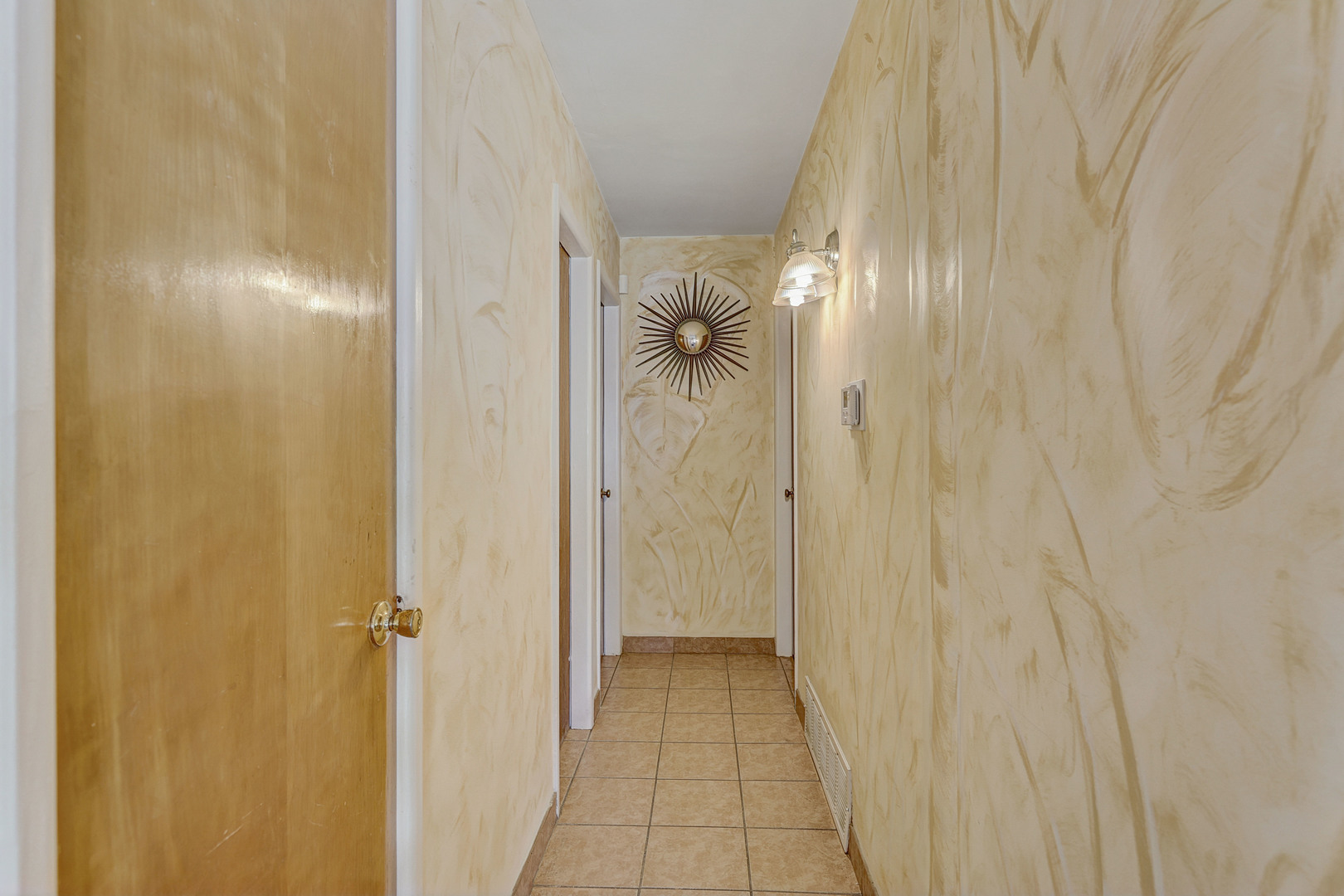 109 Rice Avenue Bellwood, IL 60104 - Photo 14 of 28