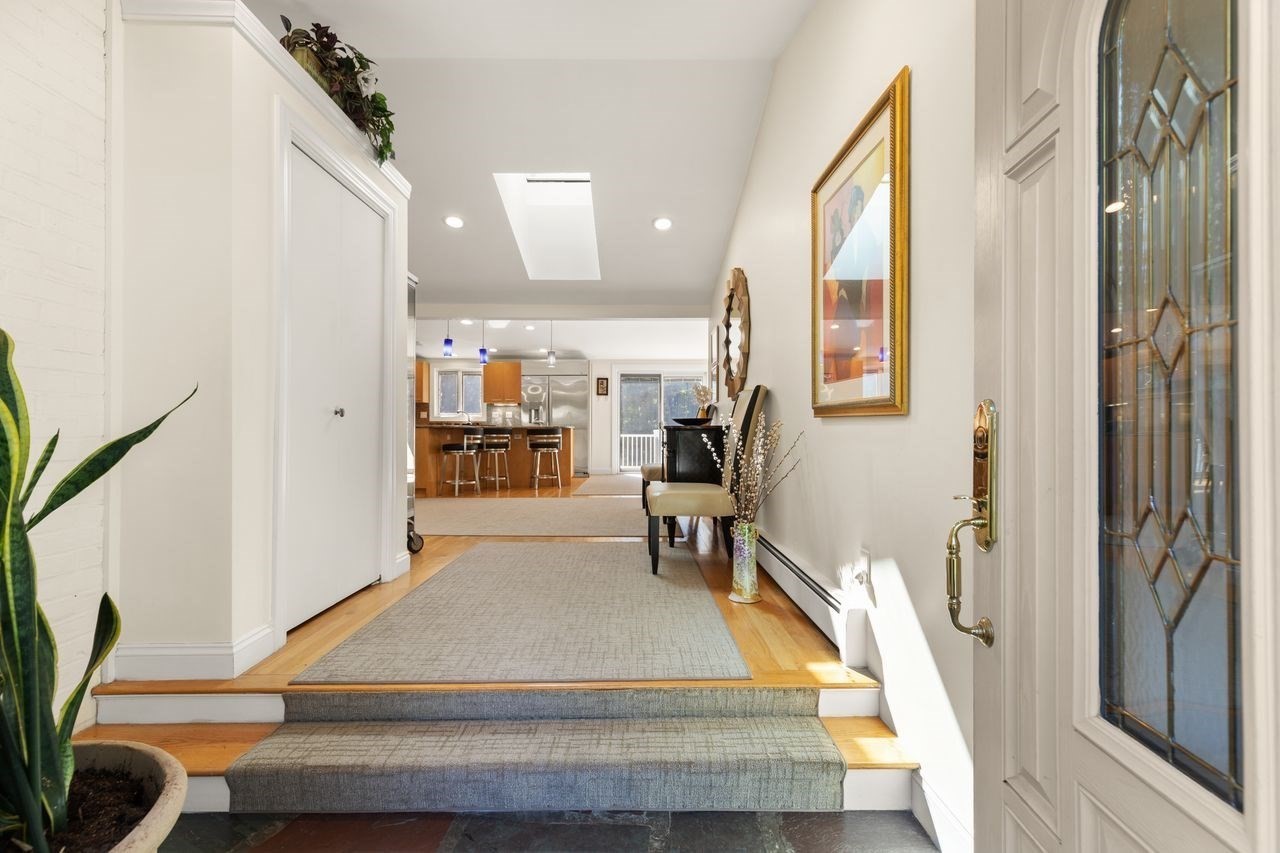 16 Leonard Road Sharon, MA 02067 - Photo 3 of 37 Gallery Image 3
