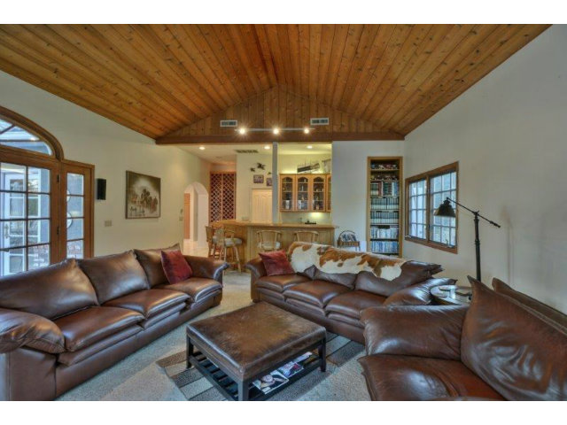 3852 Higuera Road San Jose, CA 95148 - Photo 6 of 25 a living room with furniture and wooden floor