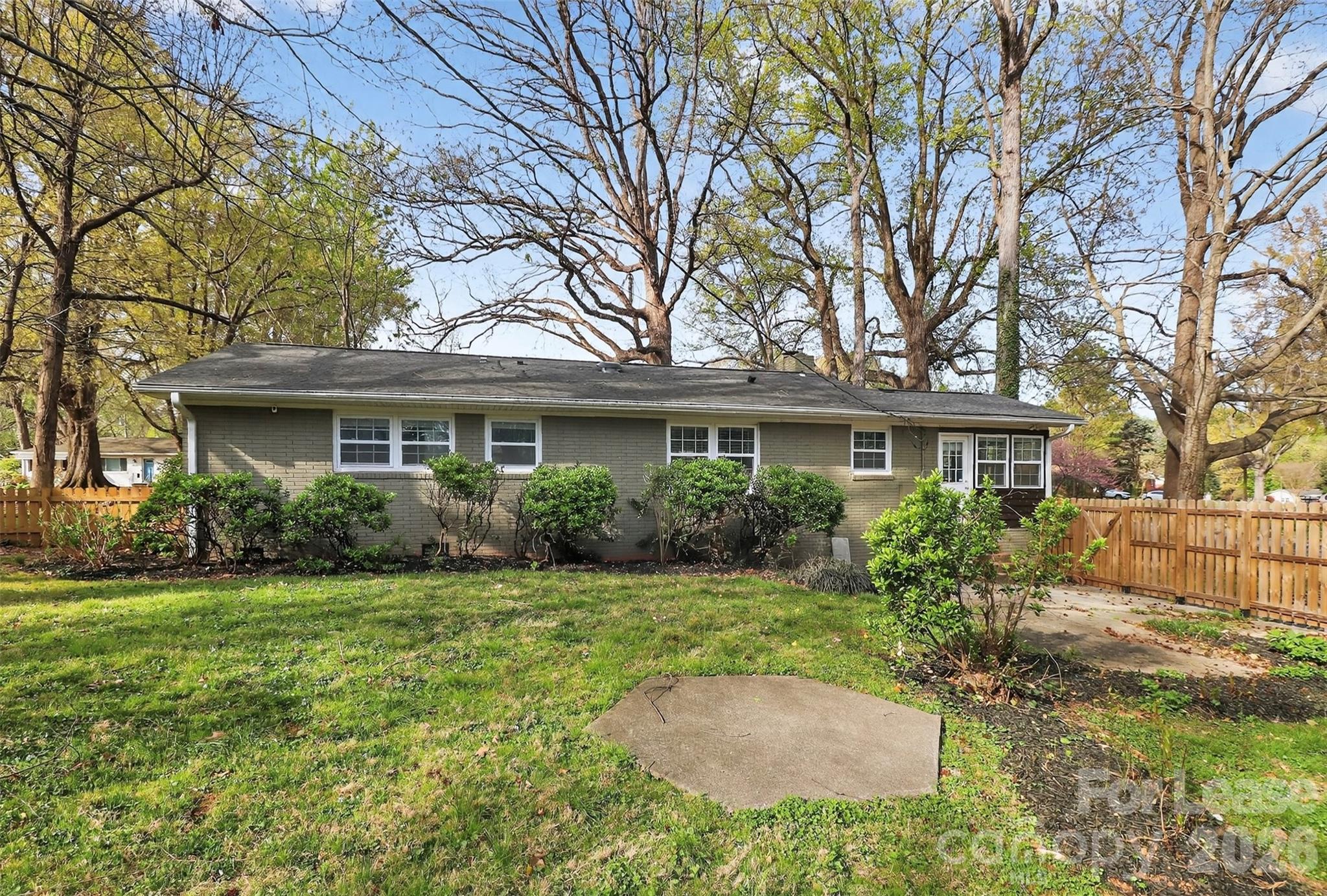 3801 Sudbury Road Charlotte, NC 28205 - Photo 18 of 21