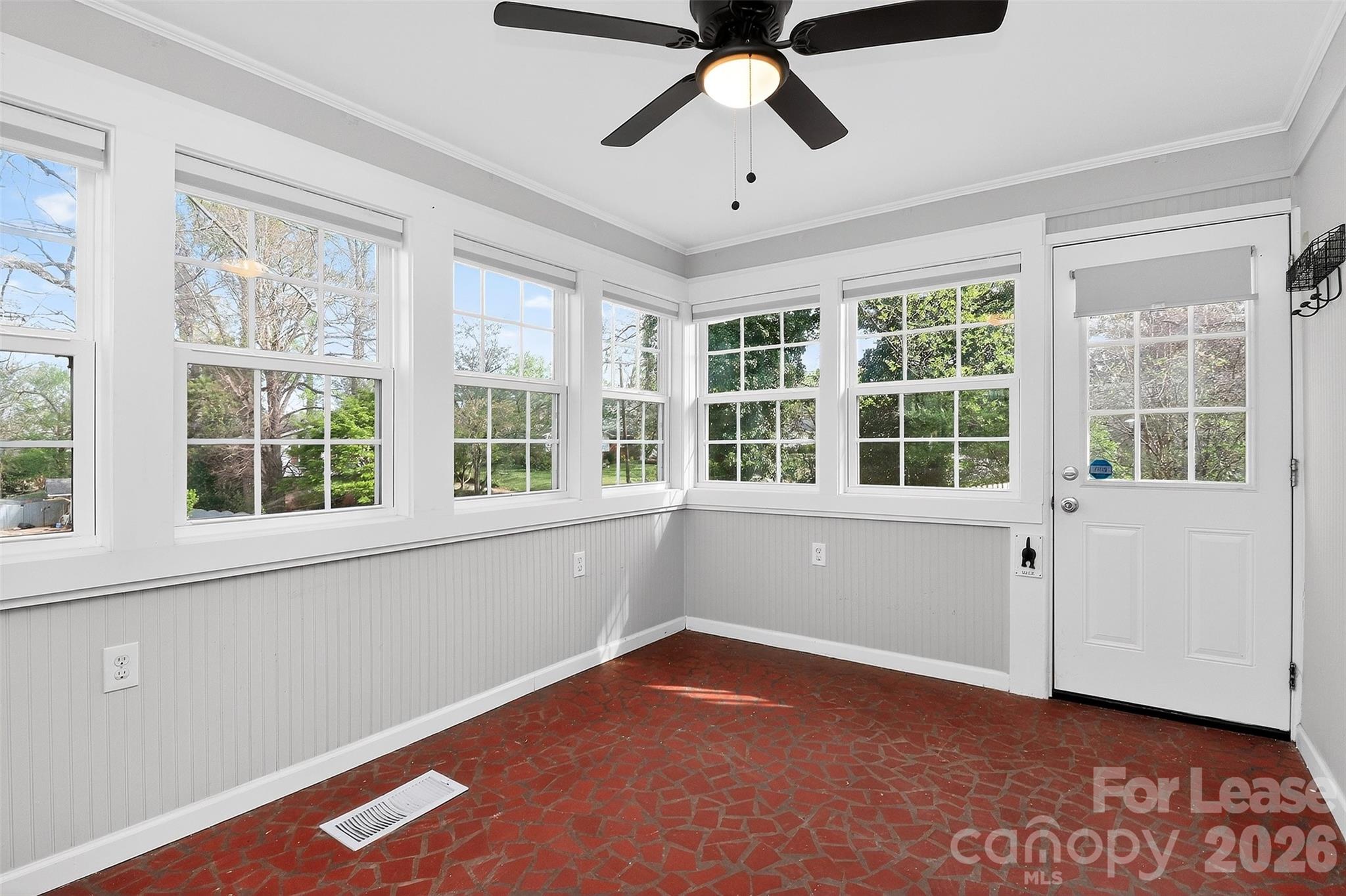 3801 Sudbury Road Charlotte, NC 28205 - Photo 8 of 21