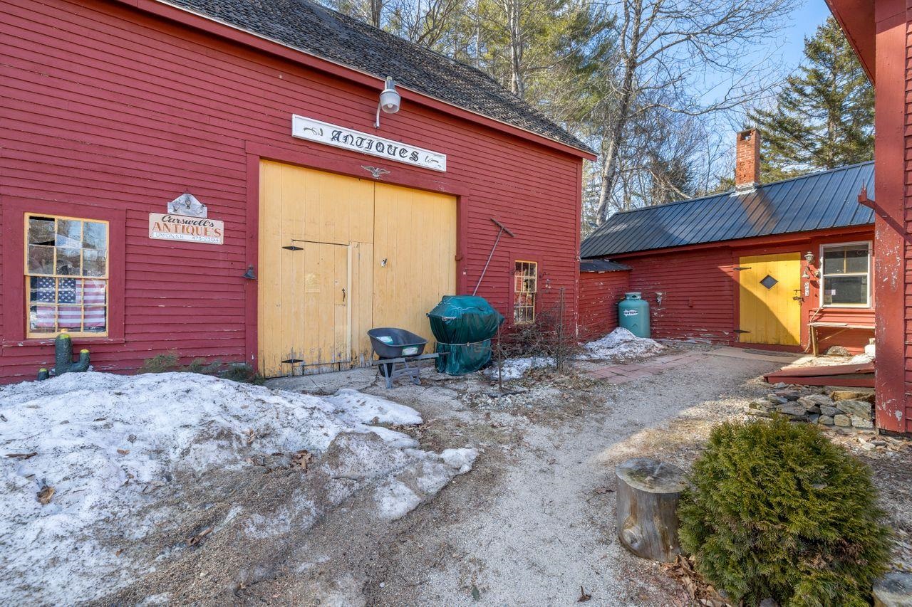203 Wakefield Road Wakefield, NH 03887 - Photo 3 of 25
