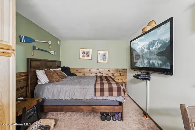 $599,000 | 306 Eastside Road, Priest River, ID 83856