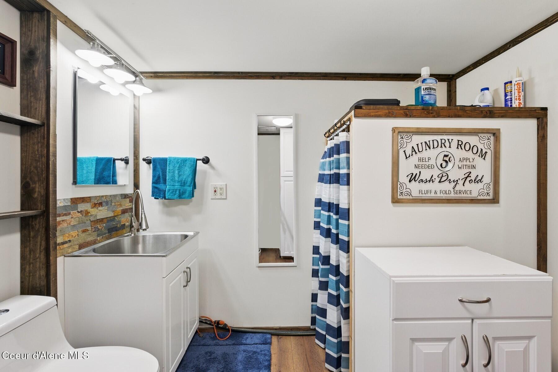 306 Eastside Road Priest River, ID 83856 - Photo 22 of 28 Bathroom