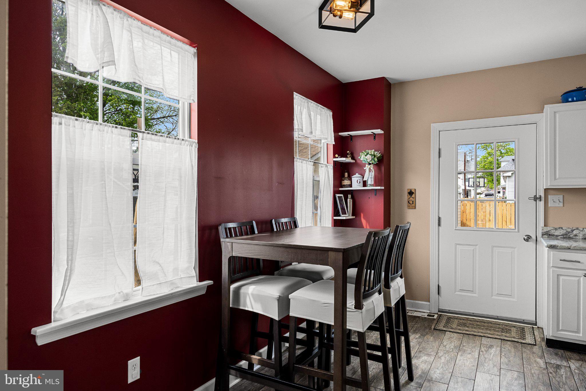 314 Washington Street Delanco, NJ 08075 - Photo 14 of 39 Charming kitchen with vibrant accents.