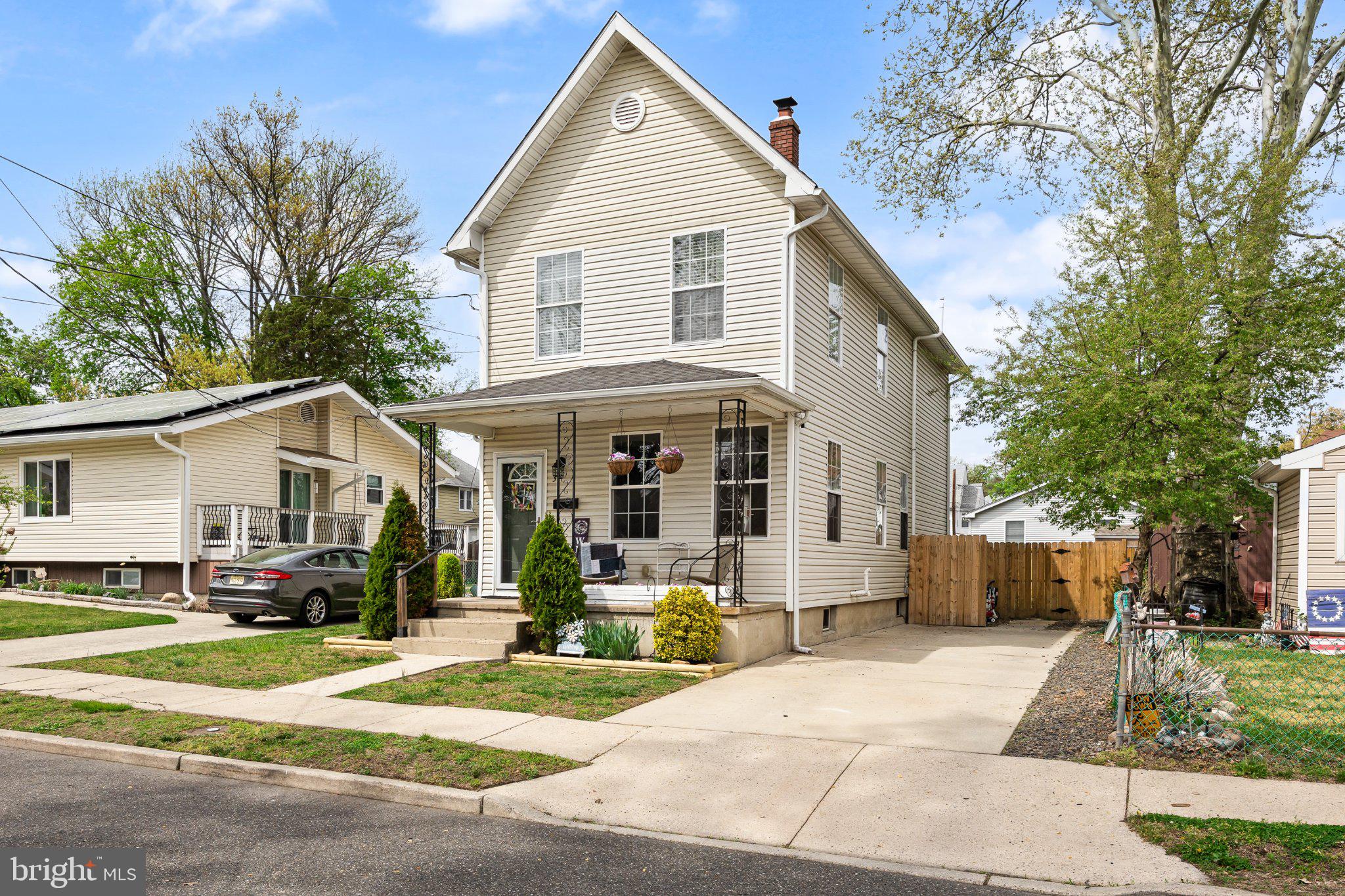 314 Washington Street Delanco, NJ 08075 - Photo 2 of 39 Charming two-story home with curb appeal.