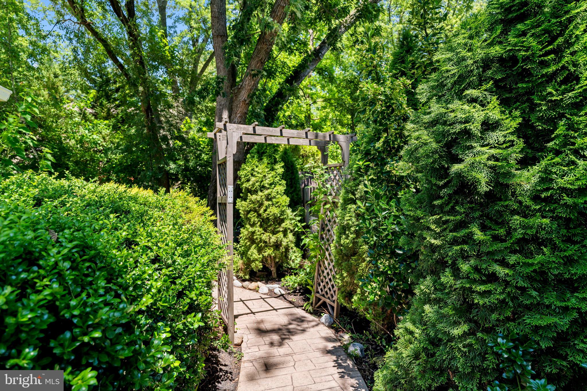 1767 Larkspur Road Cherry Hill, NJ 08003 - Photo 40 of 43