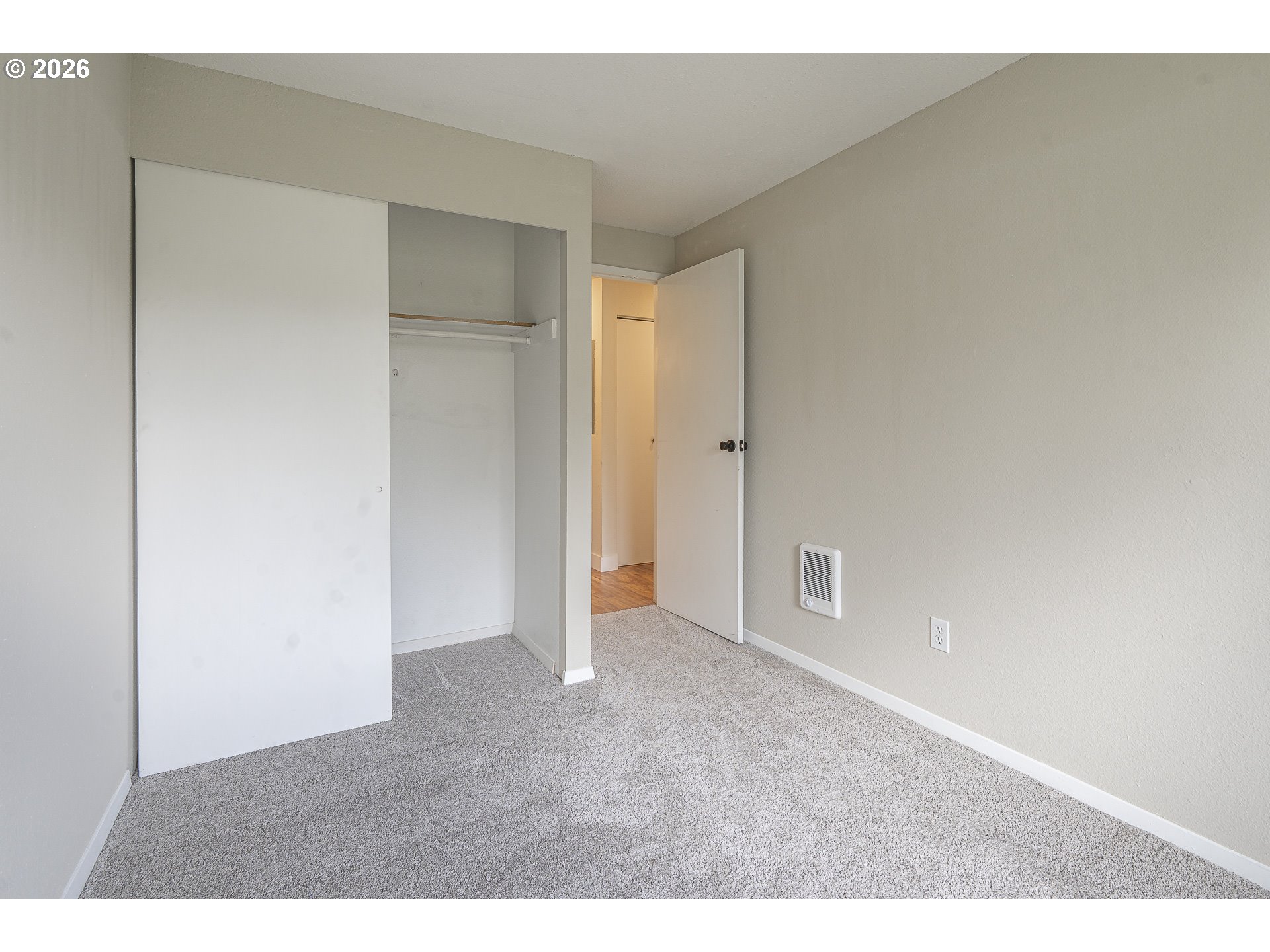 8315 Southwest Shenandoah Way Tualatin, OR 97062 - Photo 15 of 29 a view of an empty room