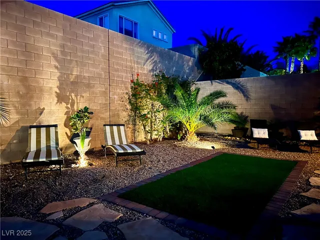 $989,000 | 2752 Kilwinning Drive, Henderson, NV 89044