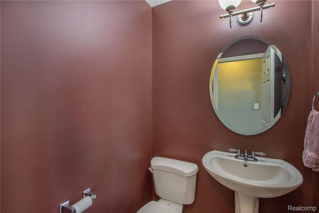 5669 Gardner Road Metamora, MI 48455 - Photo 44 of 65 Half bath.jpg