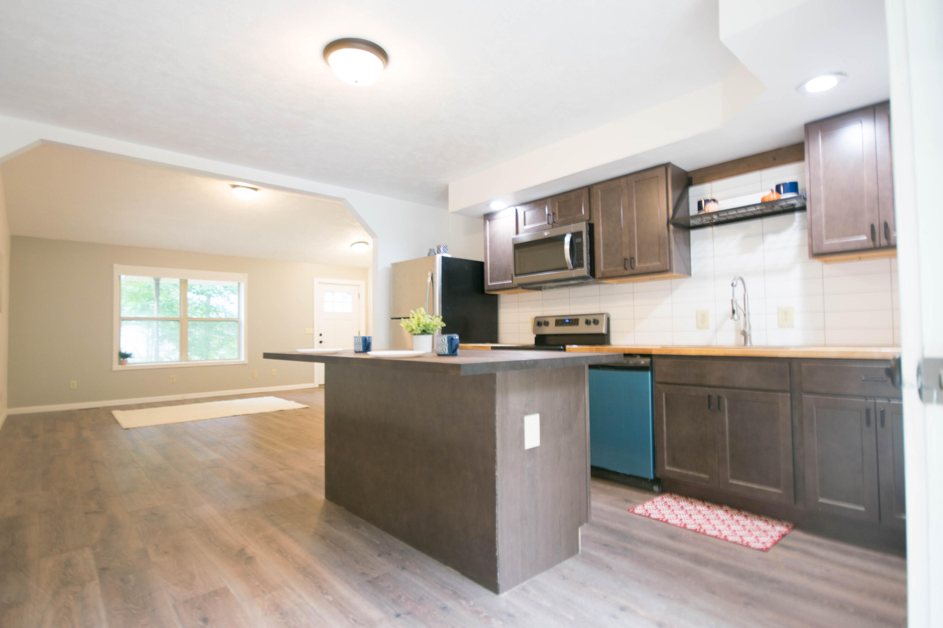 1910 Fulkerson Road Niles, MI 49120 - Photo 8 of 19 Kitchen