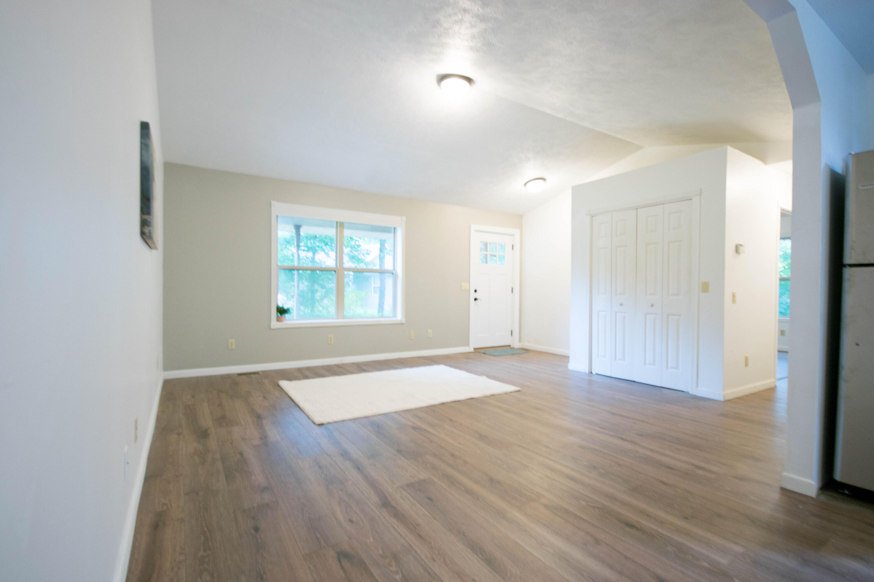 1910 Fulkerson Road Niles, MI 49120 - Photo 9 of 19 Living