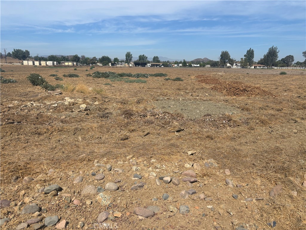 35 Beeler Road Winchester, CA 92596 - Photo 1 of 7 Corners marked