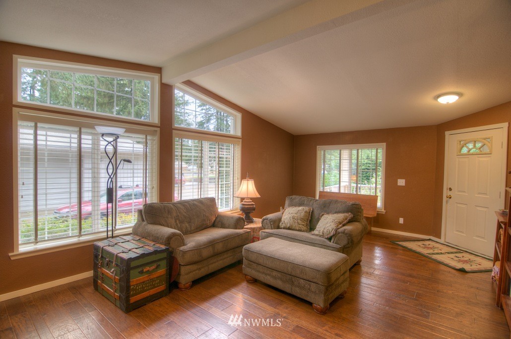 16728 Littlerock Road Southwest Rochester, WA 98579 - Photo 5 of 21