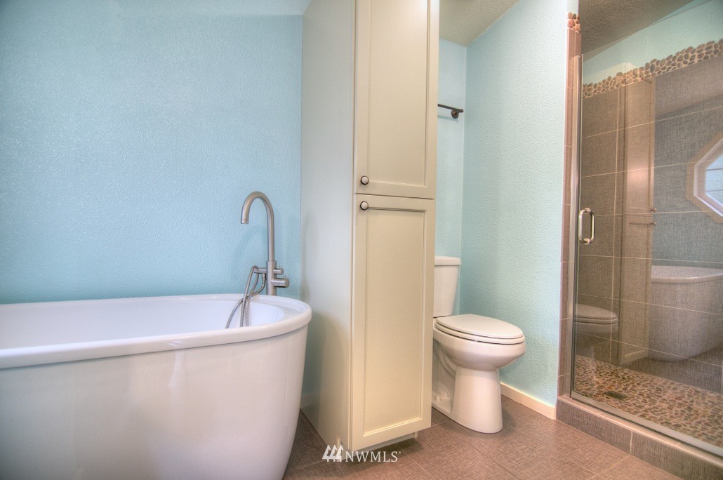 16728 Littlerock Road Southwest Rochester, WA 98579 - Photo 10 of 21