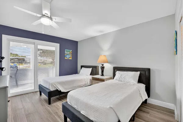 $1,695 | 360 Flanders Drive, Unit H, Delray Beach, FL 33484