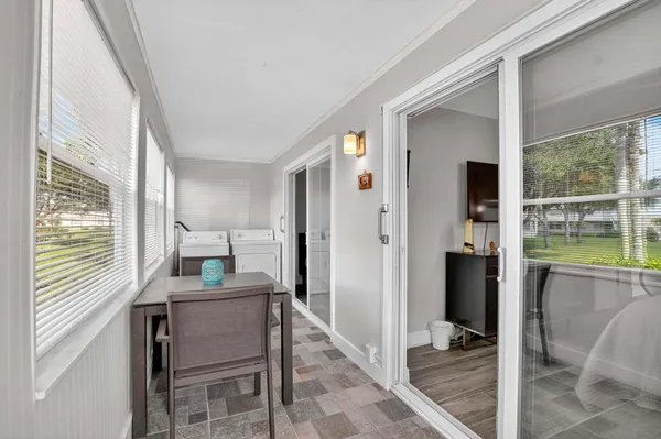 $1,695 | 360 Flanders Drive, Unit H, Delray Beach, FL 33484