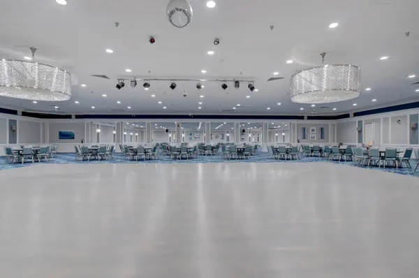 $1,695 | 360 Flanders Drive, Unit H, Delray Beach, FL 33484