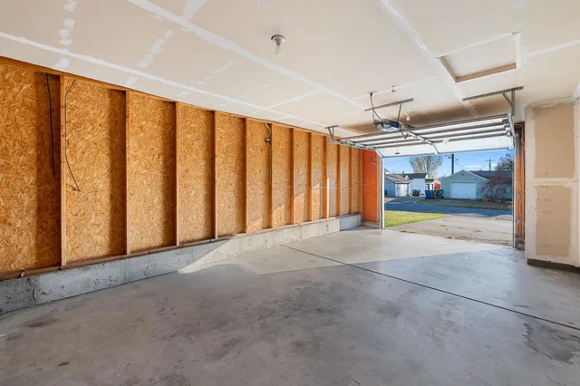 $399,900 | 1020 West Lacrosse Avenue, Unit 1022 W LACROSSE AVE, Spokane, WA 99205