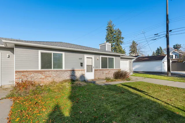 $399,900 | 1020 West Lacrosse Avenue, Unit 1022 W LACROSSE AVE, Spokane, WA 99205