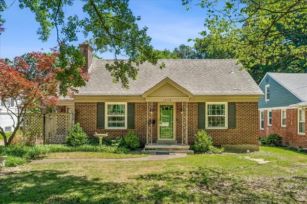 $259,900 | 3455 Highland Park Place, Memphis, TN 38111
