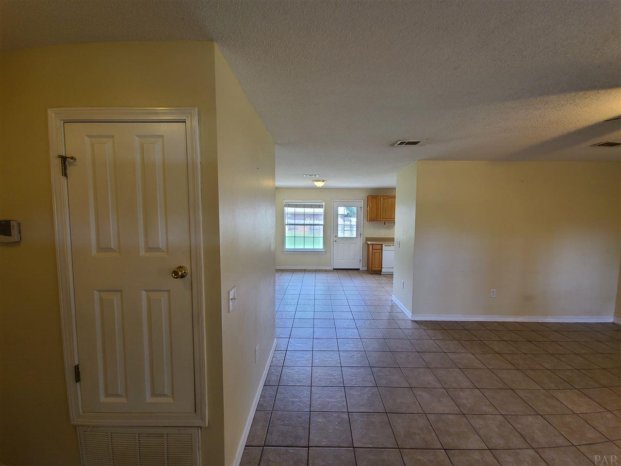 6242 Dixie Road Milton, FL 32570 - Photo 3 of 14 Gallery Image 3