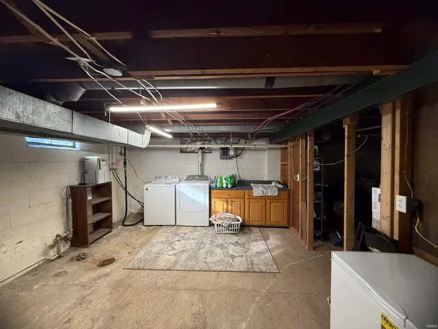 $249,900 | 510 East 700 North, Howe, IN 46746