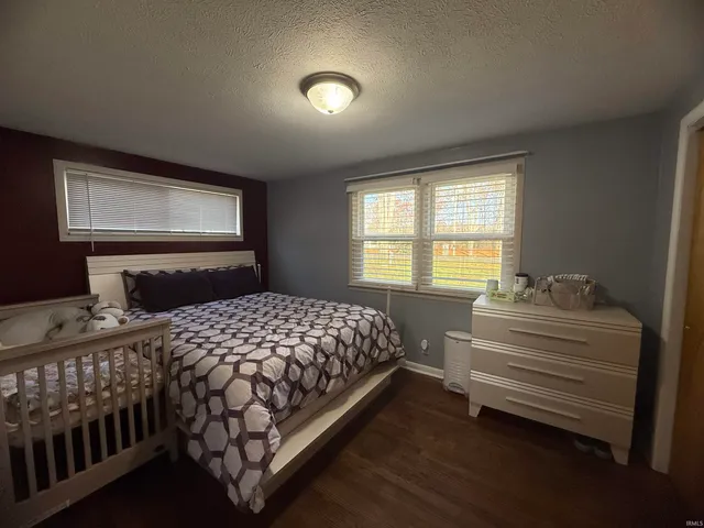 $249,900 | 510 East 700 North, Howe, IN 46746