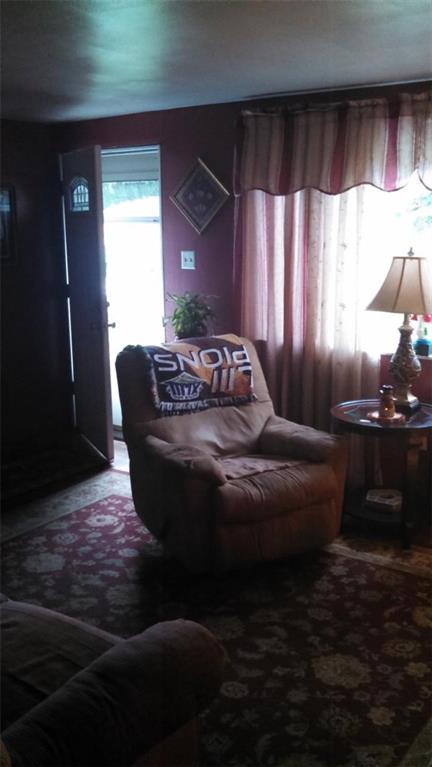 5286 McAnulty Road Pittsburgh, PA 15236 - Photo 6 of 15 Gallery Image 6