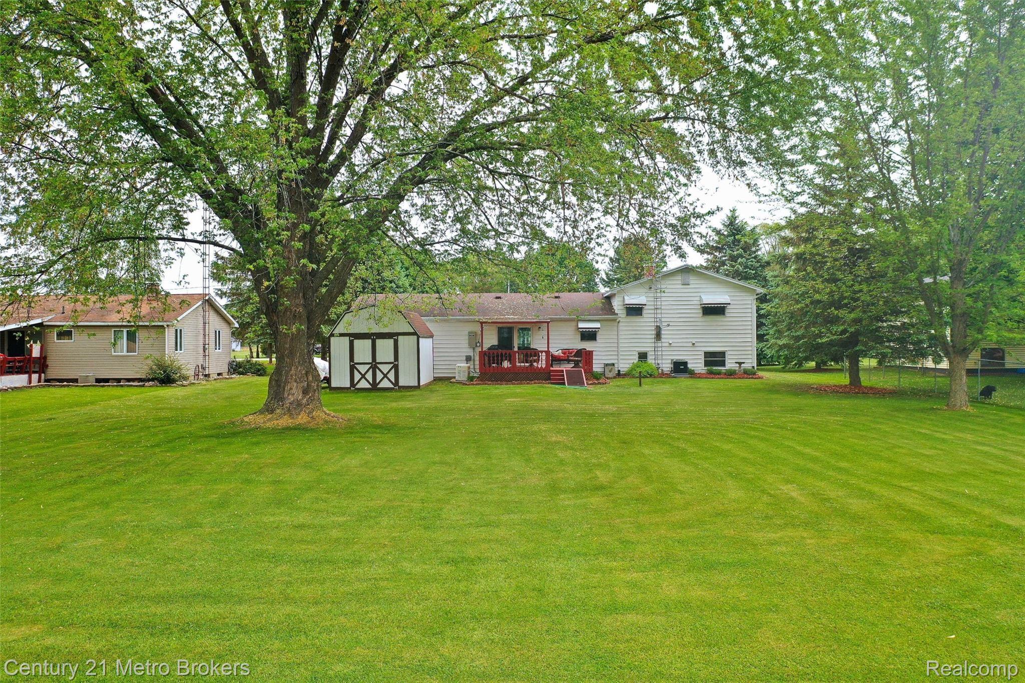 12772 Gera Road Birch Run, MI 48415 - Photo 57 of 62 12772-Gera-Rd-57 Outside.jpg