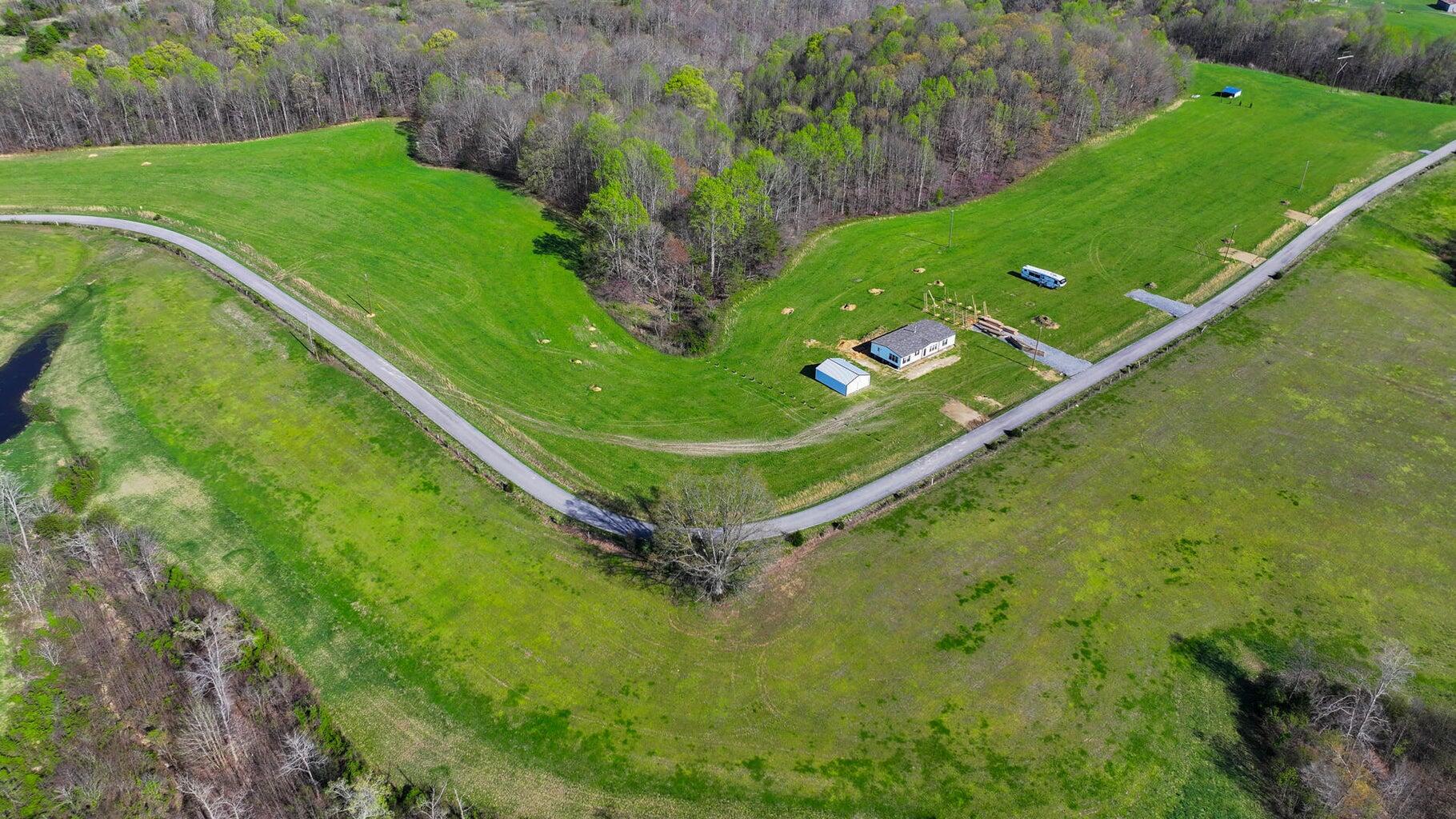 3192 Parks Ridge Road Russell Springs, KY 42642 - Photo 7 of 7 20260330001025795519000000-o