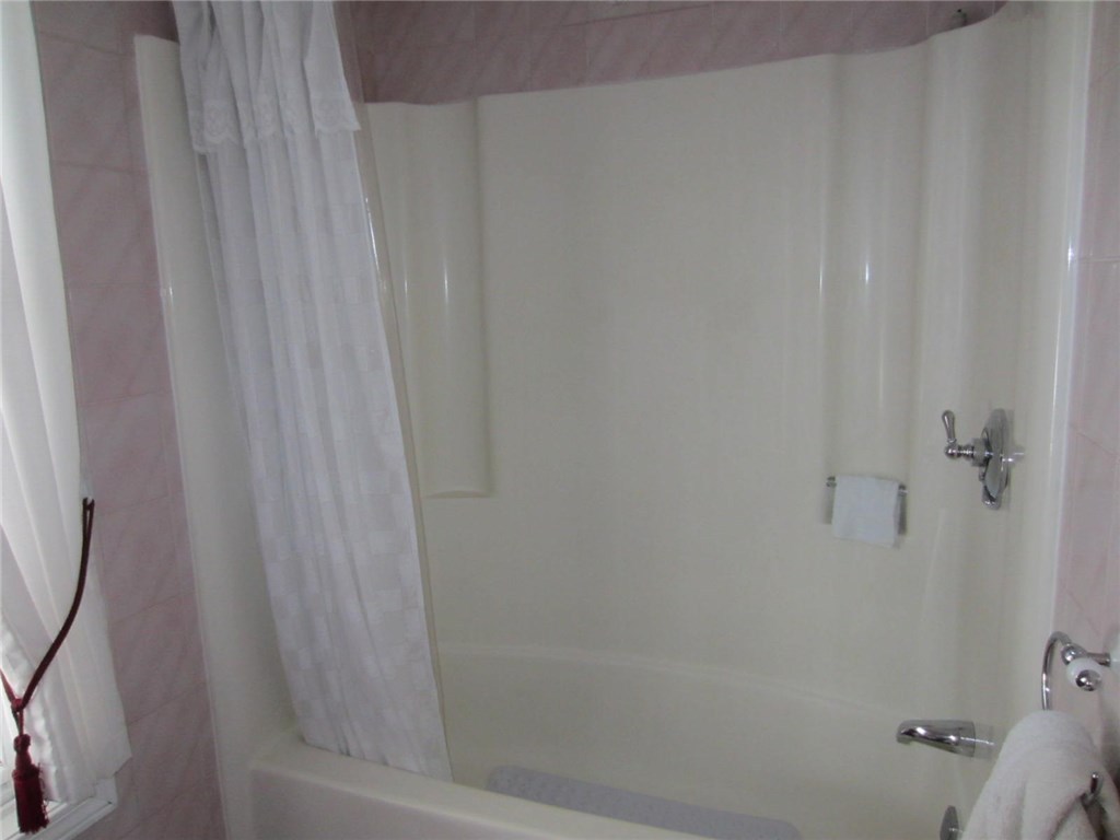 220 John Franklin Road Coventry, RI 02831 - Photo 24 of 40