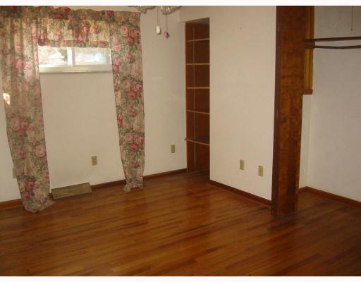 390 Roberts Road Plum, PA 15239 - Photo 8 of 14 Master Bedroom.