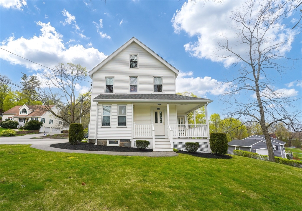 102 Parker Road Wakefield, MA 01880 - Photo 1 of 42 Gallery Image 1