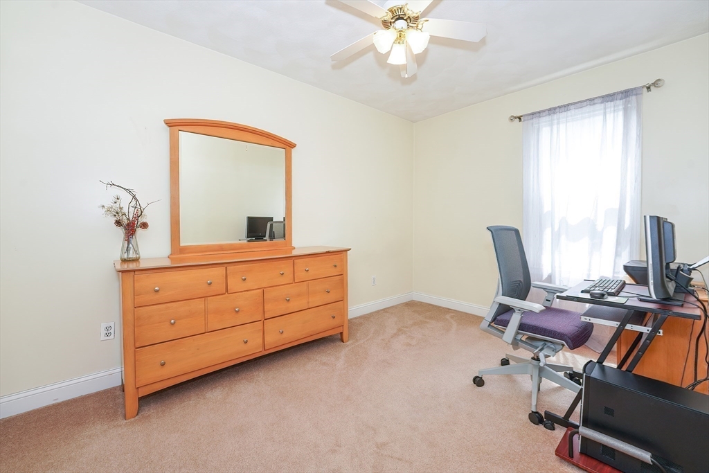 102 Parker Road Wakefield, MA 01880 - Photo 18 of 42 Gallery Image 18