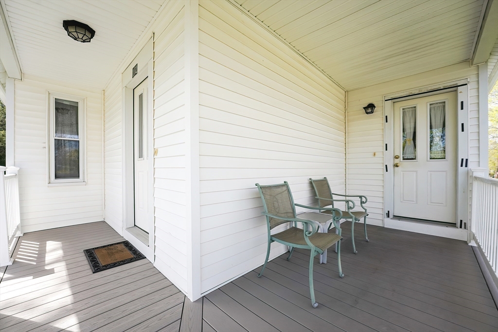 102 Parker Road Wakefield, MA 01880 - Photo 20 of 42 Gallery Image 20
