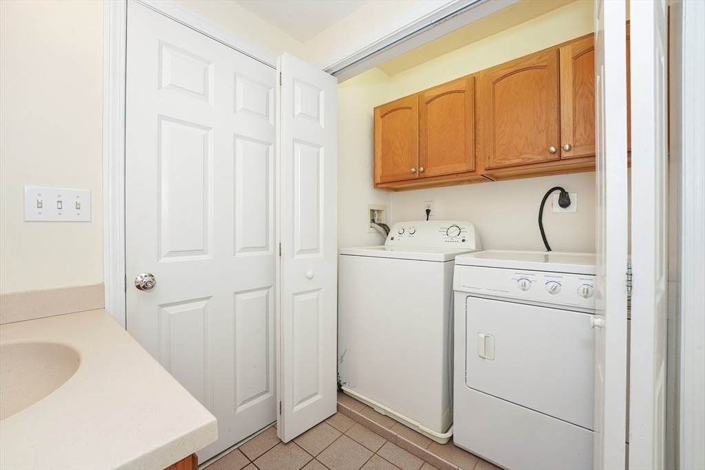 102 Parker Road Wakefield, MA 01880 - Photo 32 of 42 Gallery Image 32