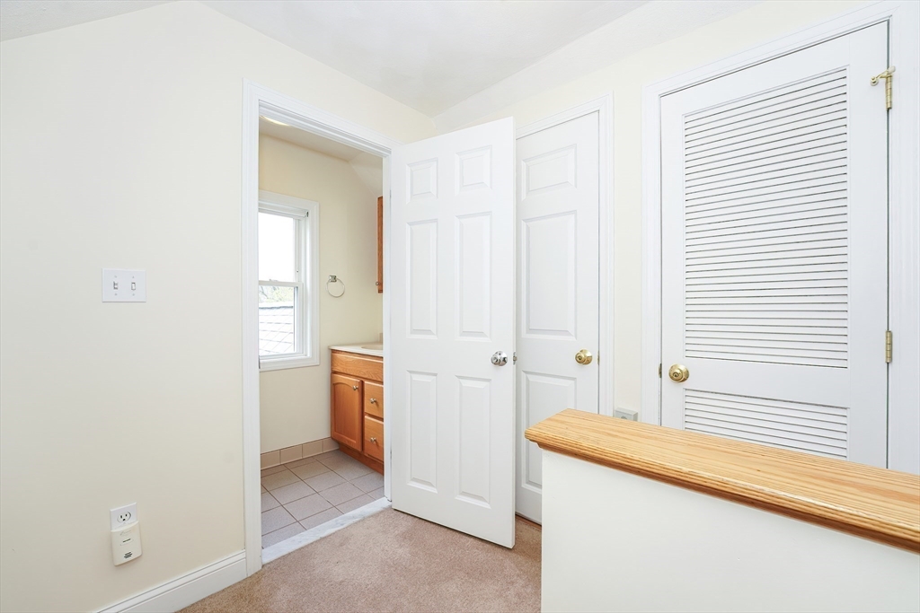 102 Parker Road Wakefield, MA 01880 - Photo 36 of 42 Gallery Image 36