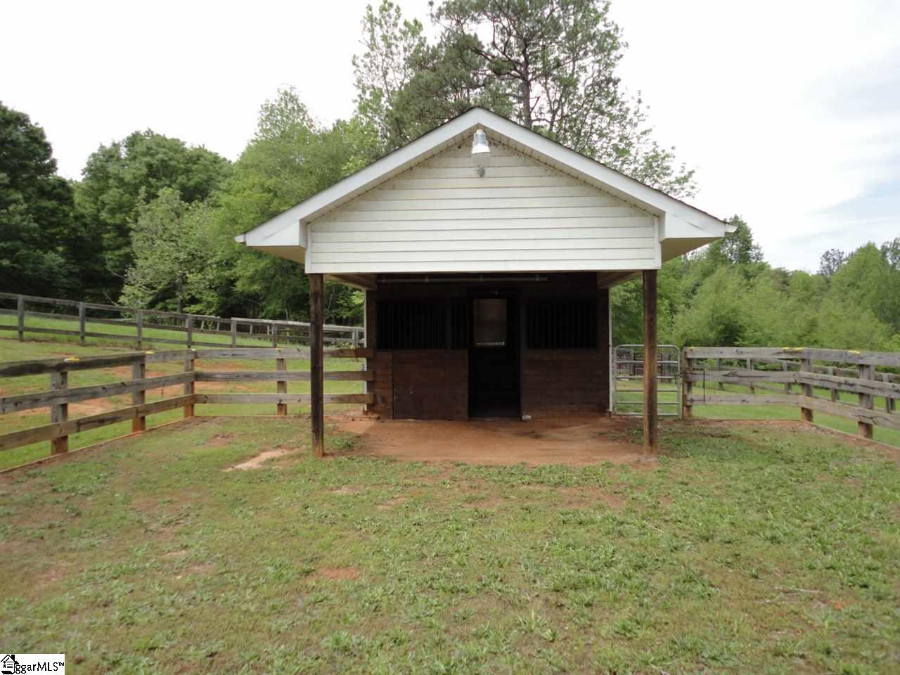 821 McKelvey Road Pelzer, SC 29669 - Photo 18 of 36